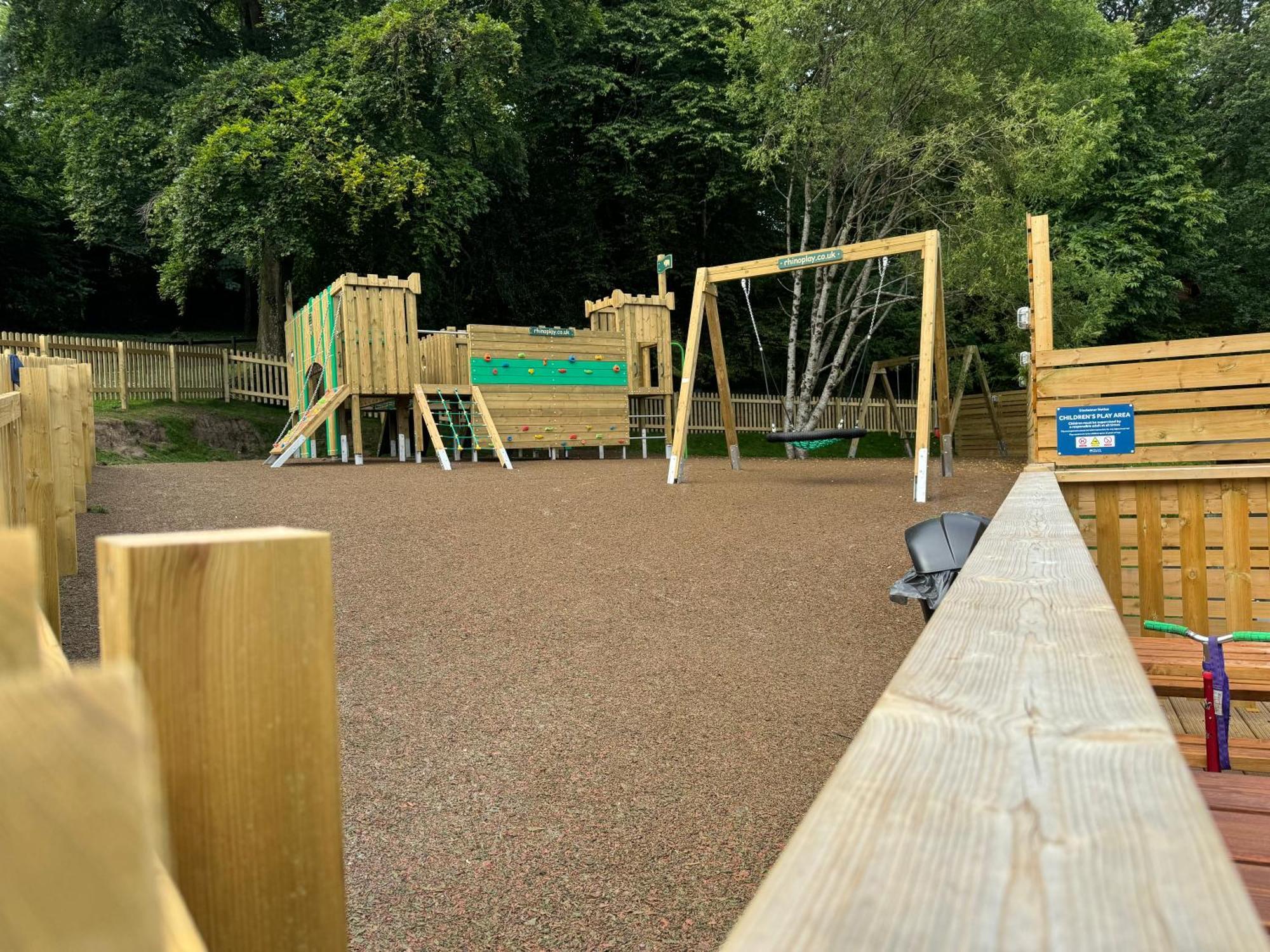 Conkers Lodge For 6 With Hot Tub & Secluded Decking - Spa Resort In Devon Chudleigh ภายนอก รูปภาพ